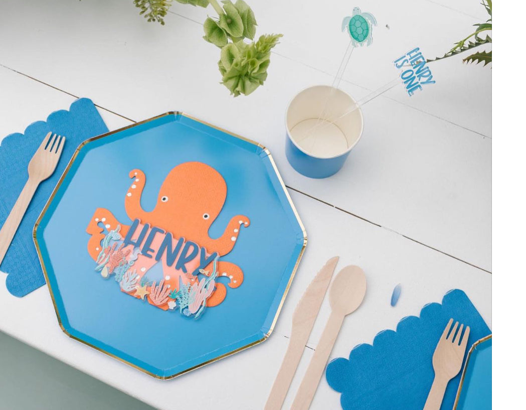 Grass Dinner Plates
