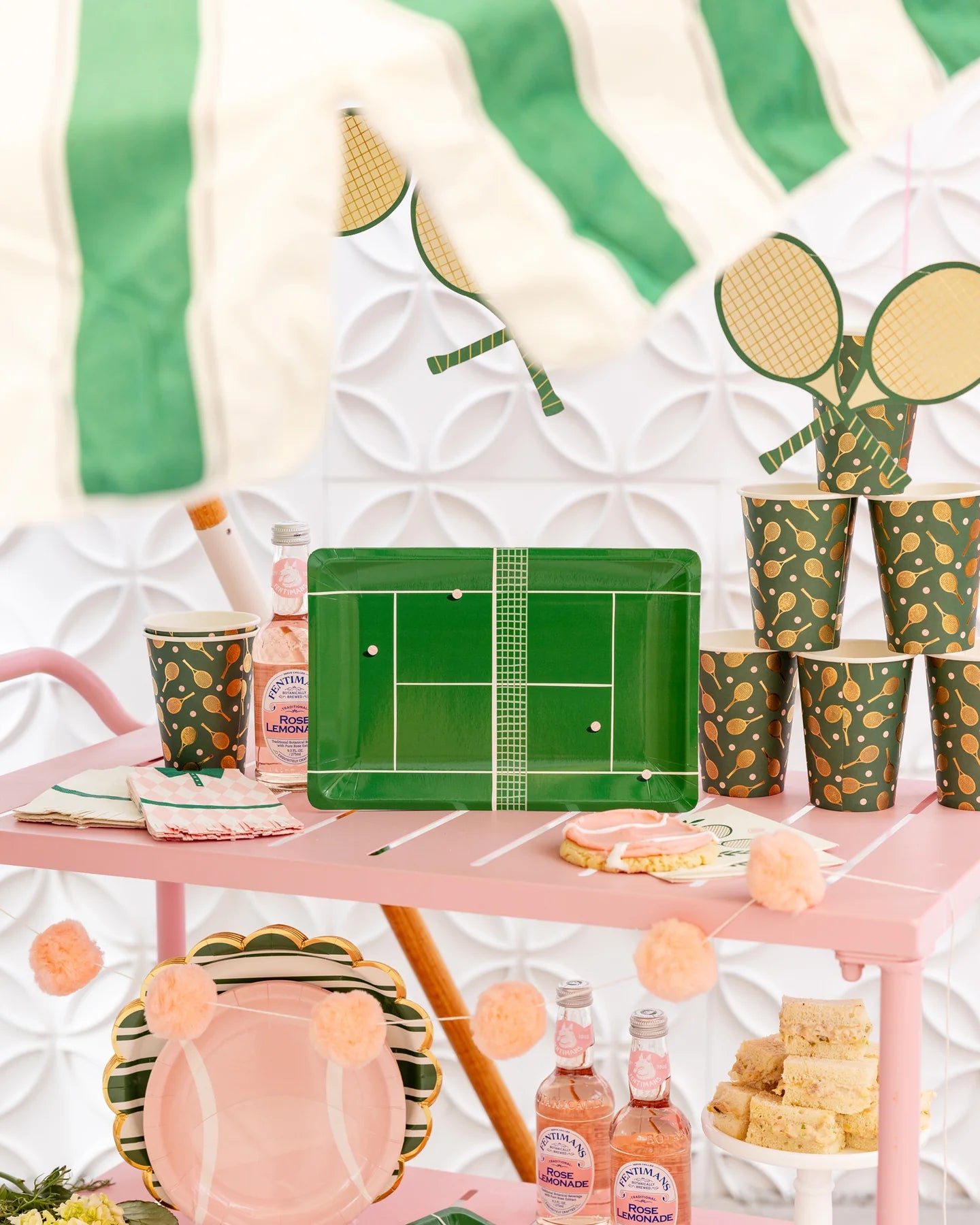 Racket Paper Cups